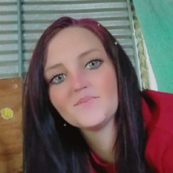 Meet your Posher, Elizabeth - Picture 1 of 1